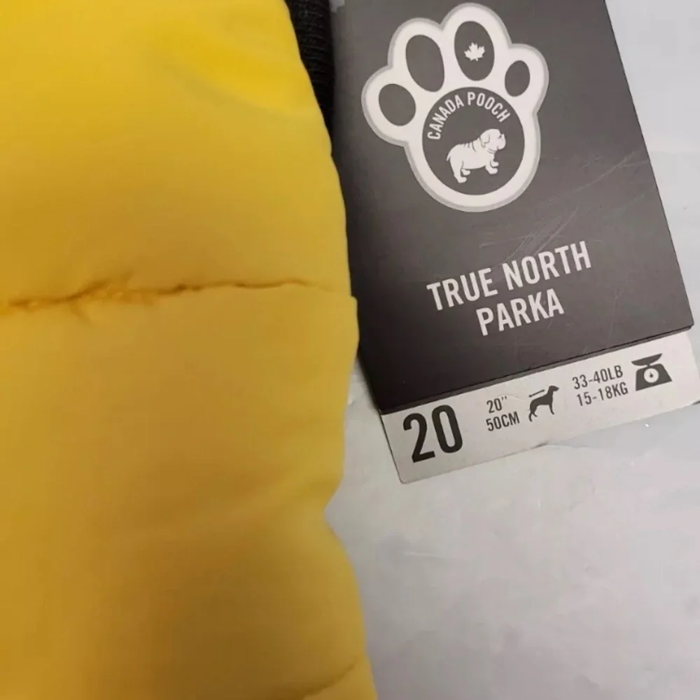 Canada Pooch True North Parka Size 20 Yellow Insulated Dog Coat 33-40 Lbs Jacket